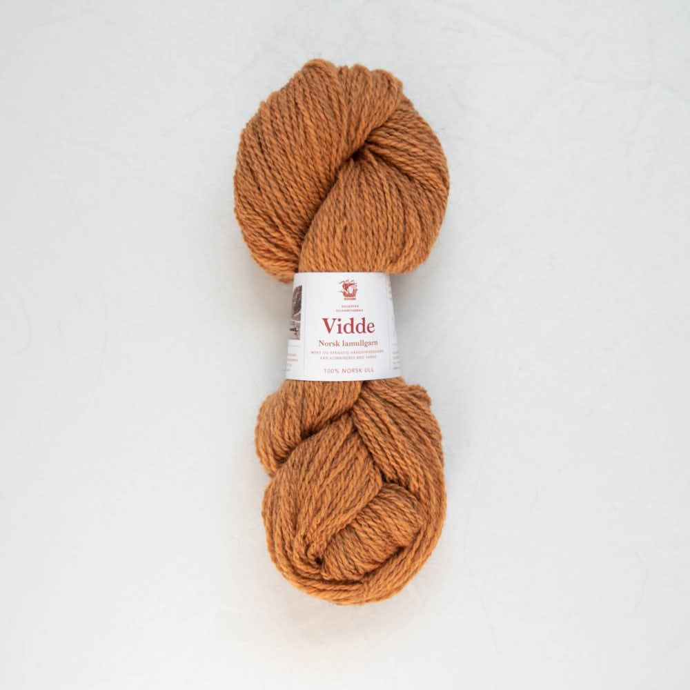329 lys oransje