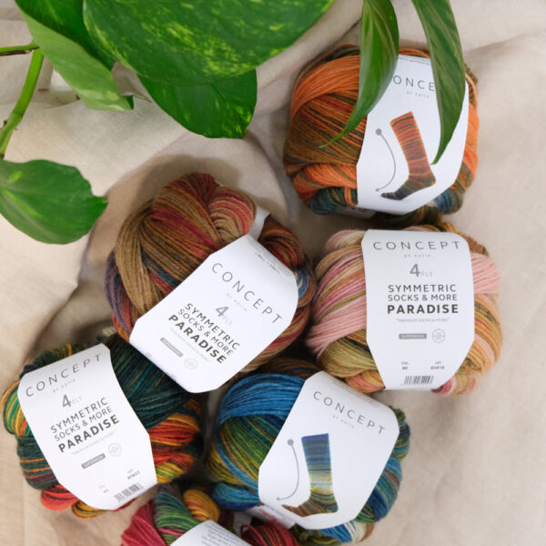 KATIA PARADISE SYMMETRIC SOCKS & MORE