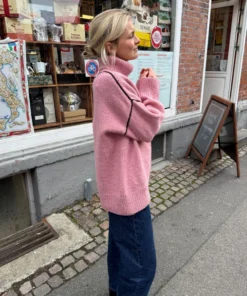 PETITEKNIT Linea Sweater