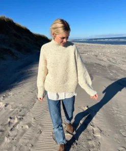 PETITEKNIT Louvre Sweater