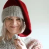 Hannemari Designin suunnittelema ohje, neulottu tonttulakki